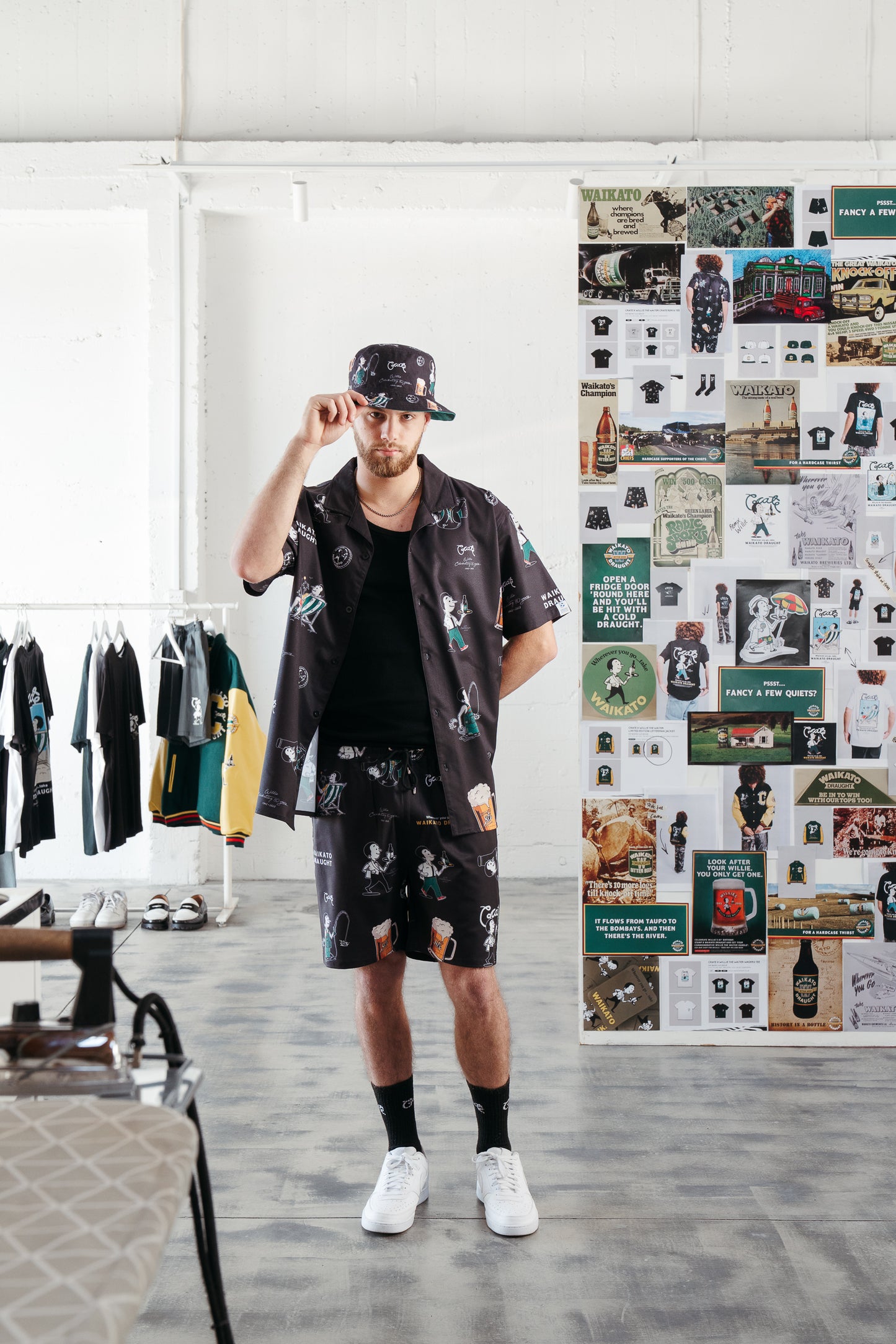 CRATE // Willie the Waiter Party Shorts BLACK