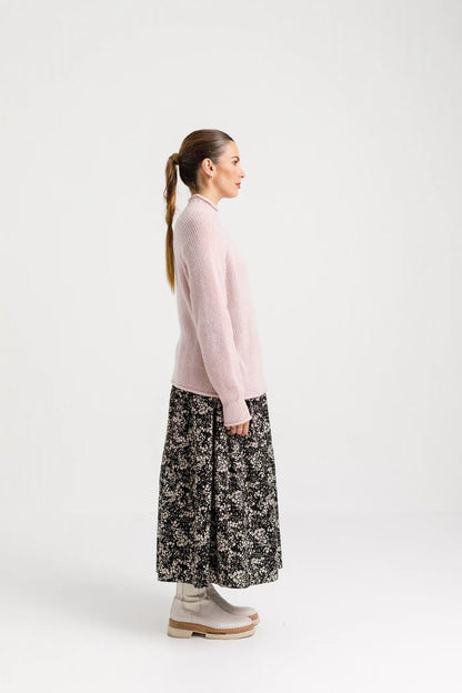 THING THING // Emily Jumper BARELY PINK