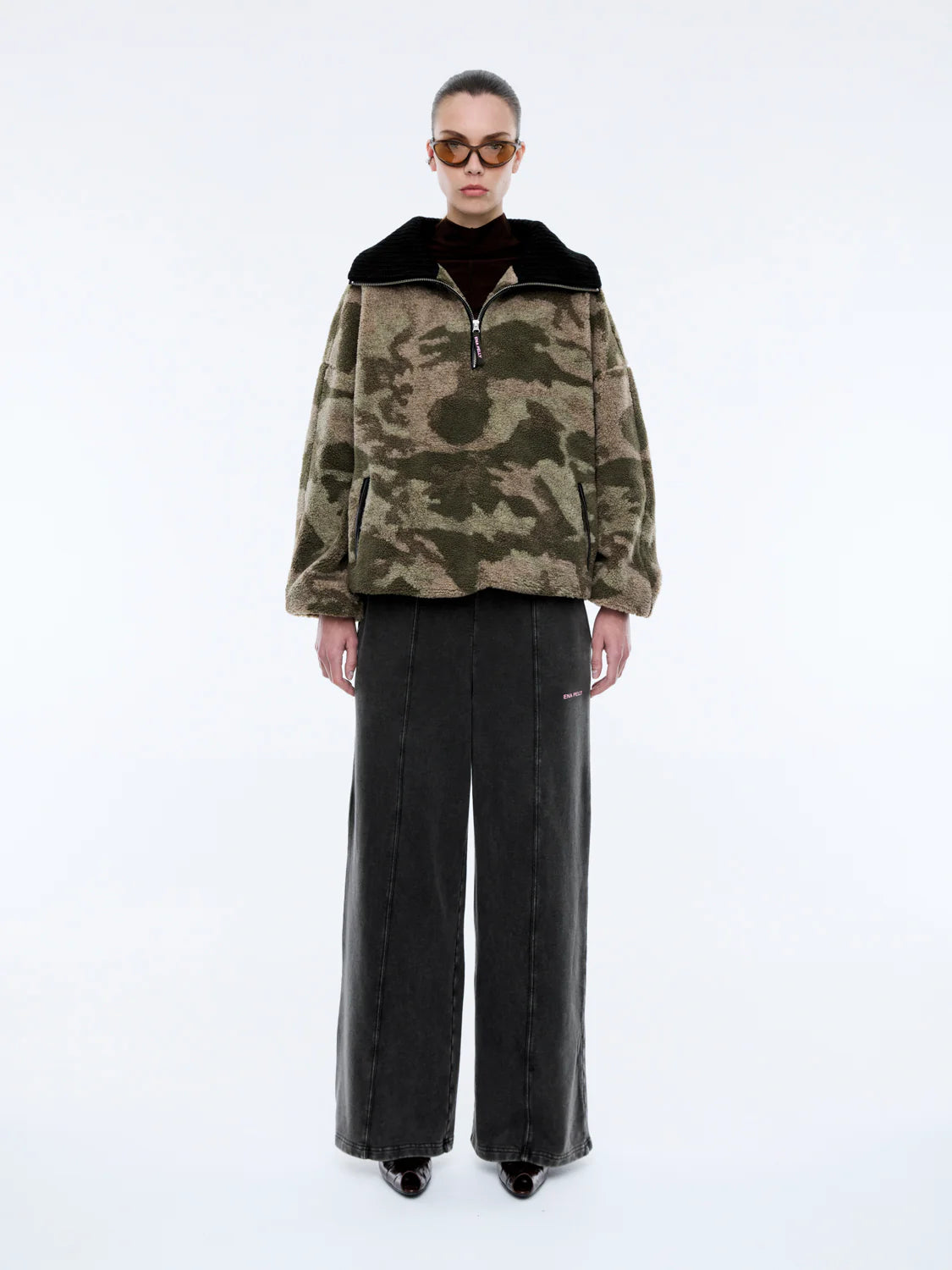 ENA PELLY // Winnie QTR Zip CAMO