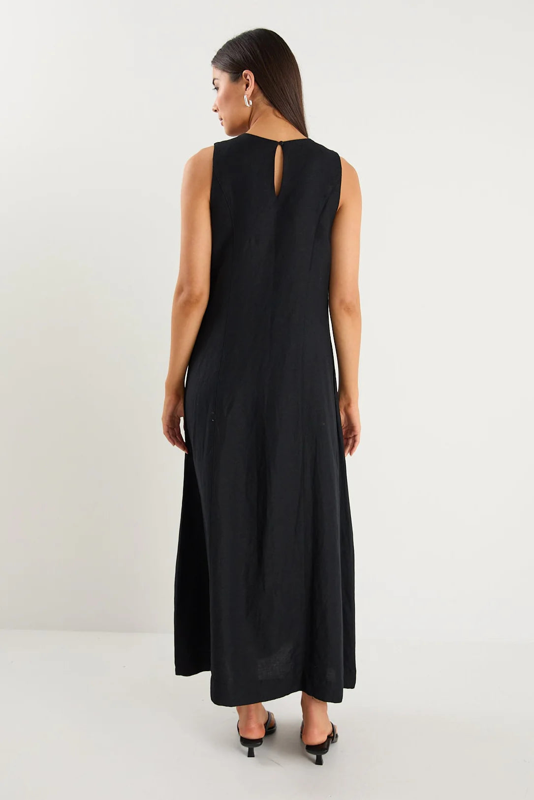 RE:UNION LABEL // Easygoing Midi Dress BLACK