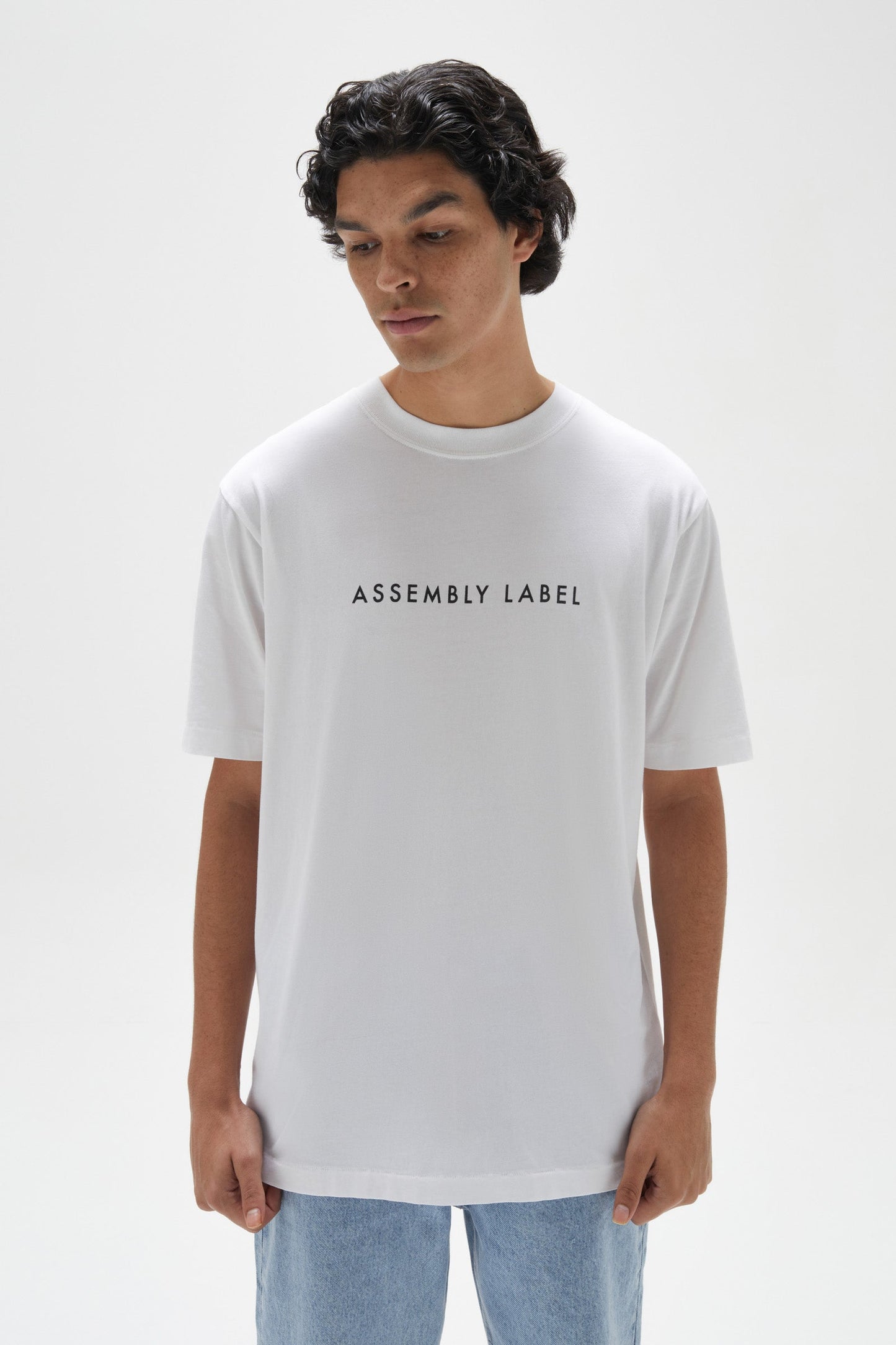 ASSEMBLY LABEL // Mens Everyday Logo Tee WHITE