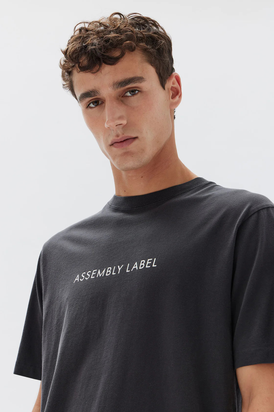 ASSEMBLY LABEL // Mens Everyday Logo Tee WASHED BLACK