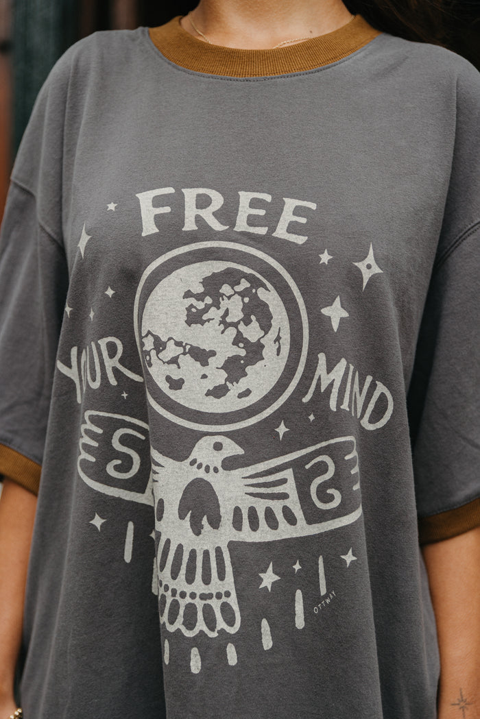 Free Your Mind OS Tee WASHED BLACK