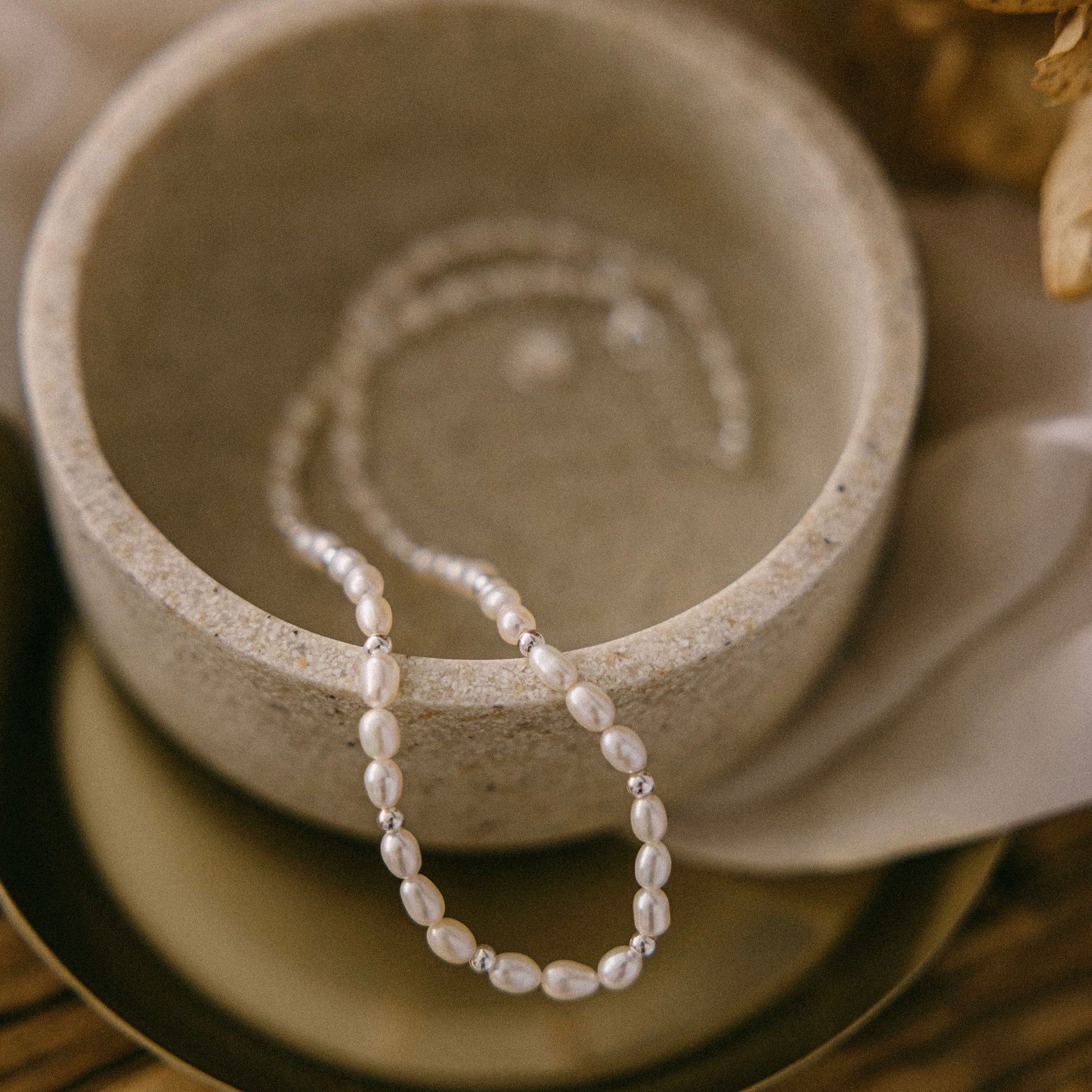 SILVER LININGS // Frida Pearl Beaded Necklace Silver