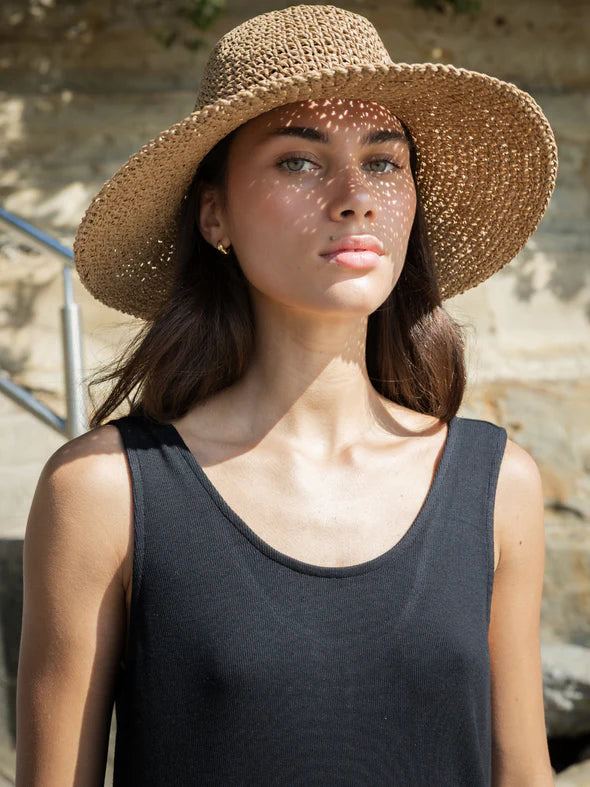 S O P H I E // Go Wild Hat Natural