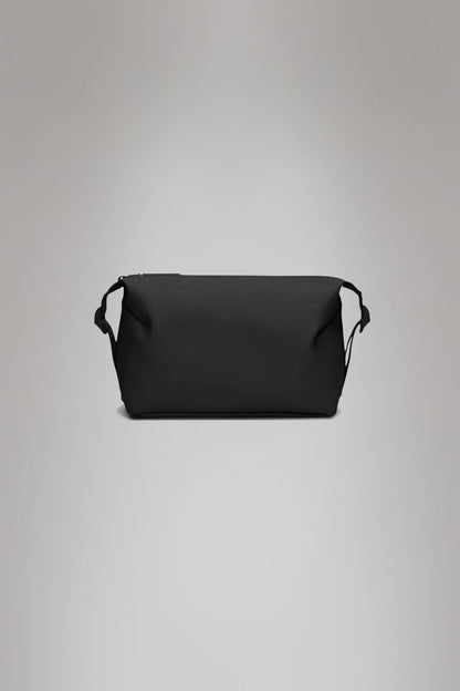 RAINS // Hilo Wash Bag BLACK