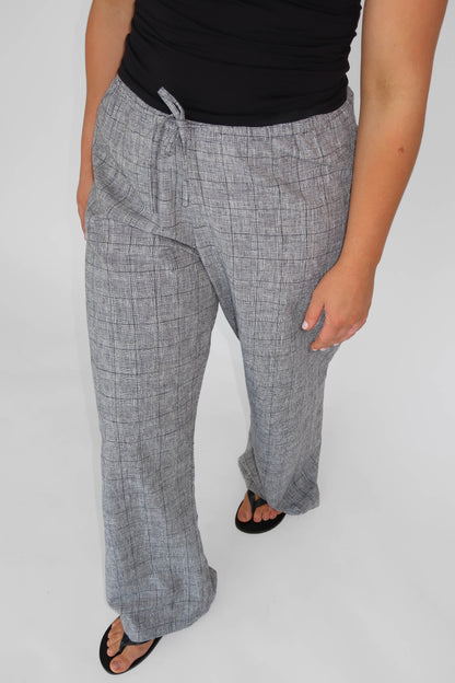 BEIGED // Check Pants