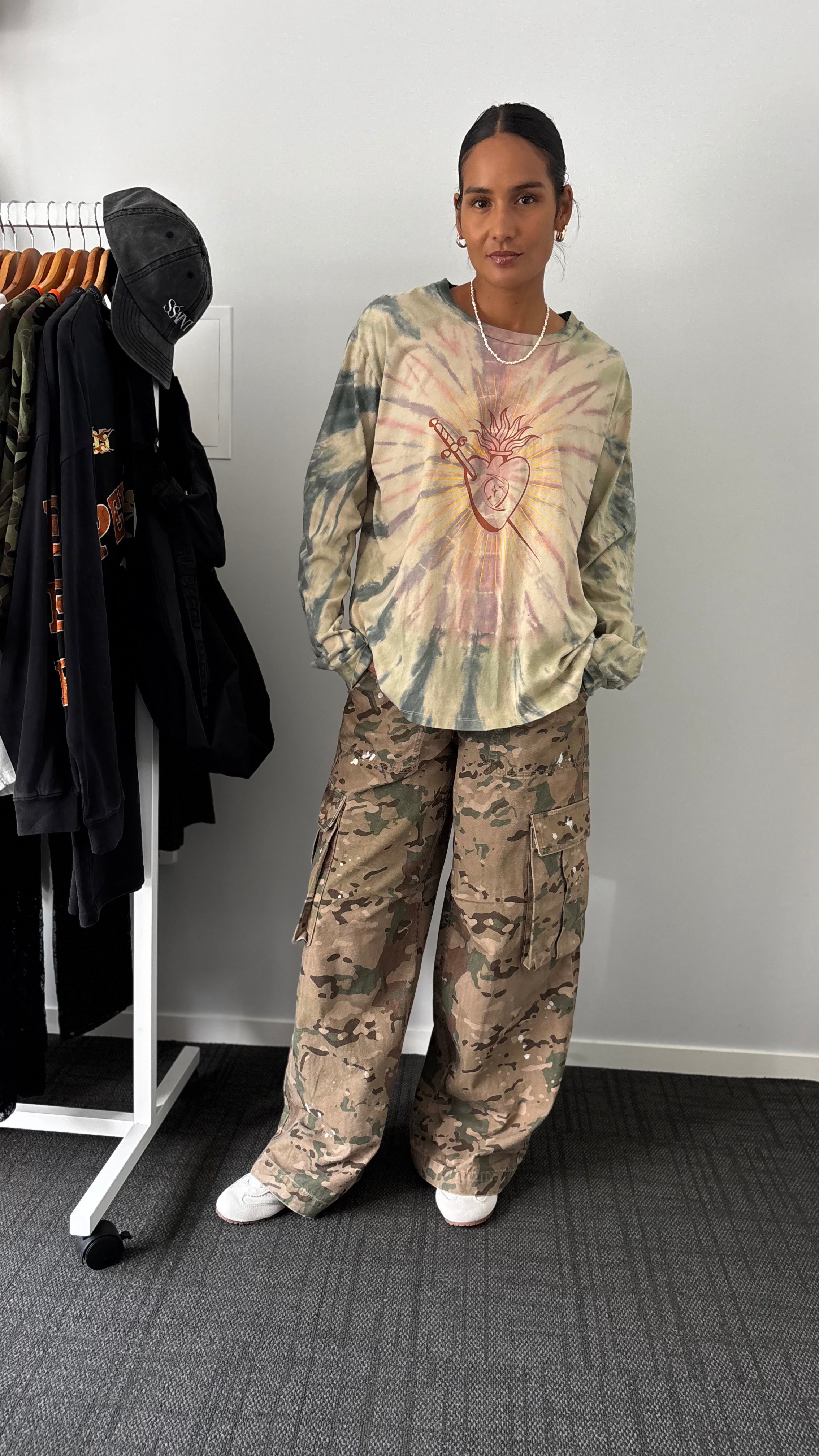 PRE-LOVED // ONE TEASPOON Heart o Steel LS Top