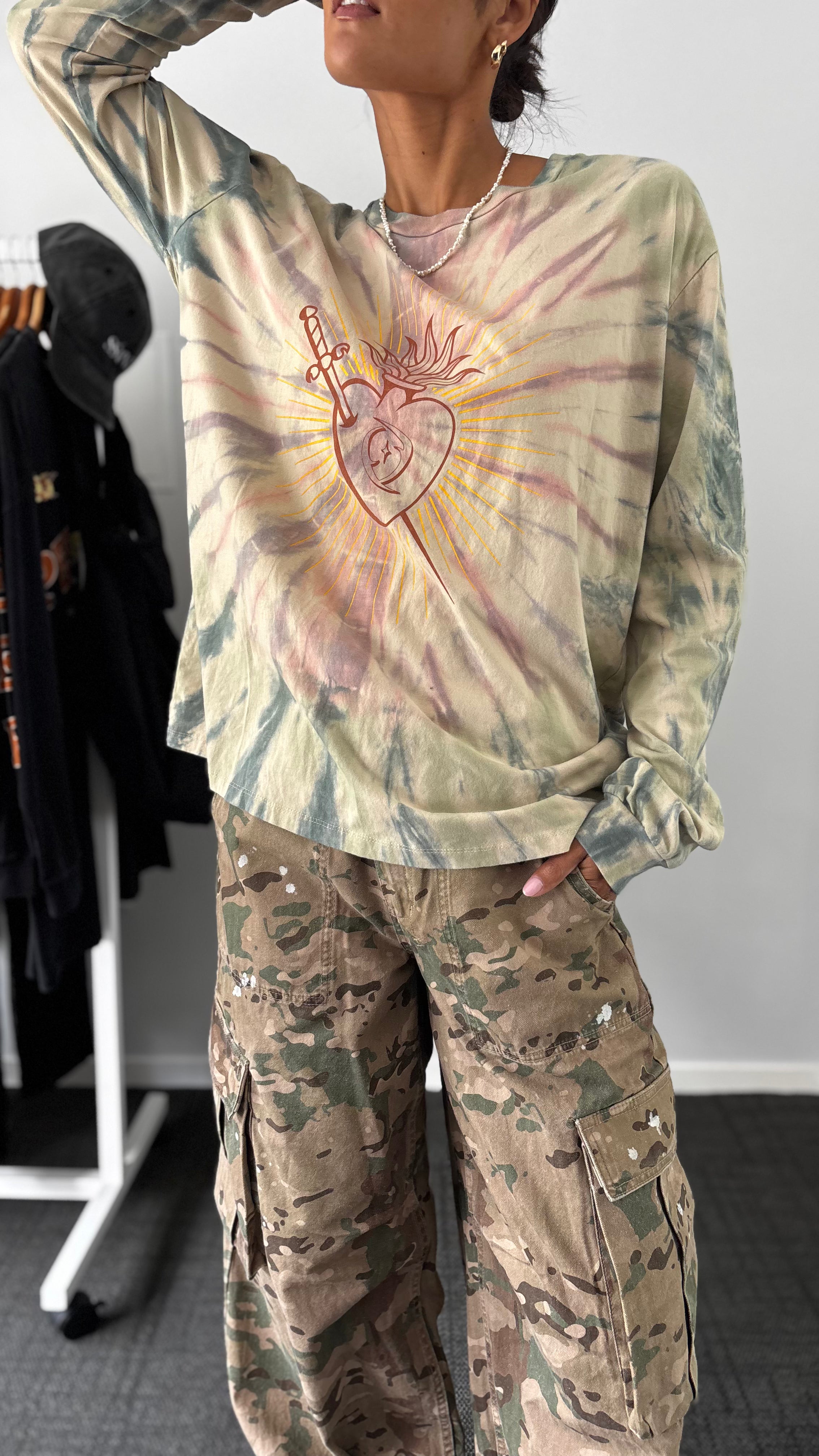 PRE-LOVED // ONE TEASPOON Heart o Steel LS Top