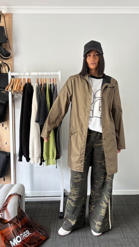 PRE-LOVED // RAINS Unisex Long Jacket BRONZE