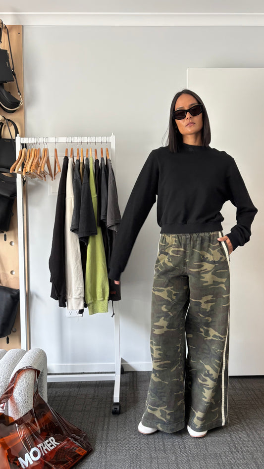 PRE-LOVED // SGC Crop Sweater BLACK