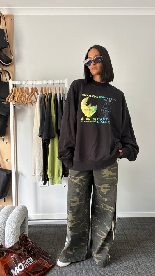 PRE-LOVED // SGC Stolen Identity Crew BLACK