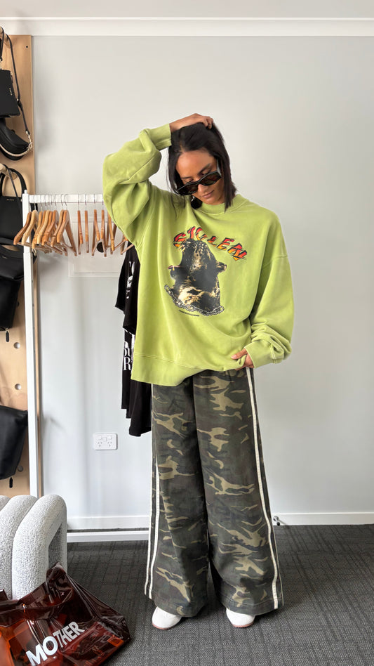 PRE-LOVED // SGC Young Blood Crew AVOCADO