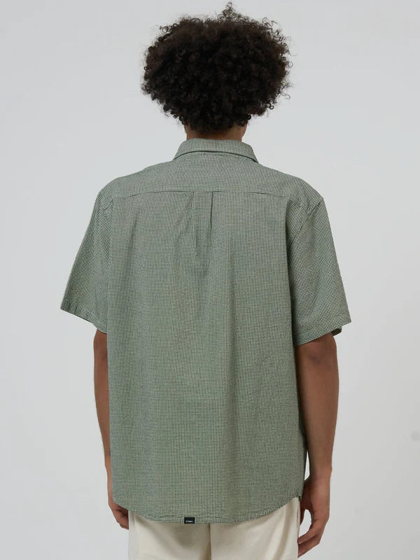 THRILLS // Levitation Short Sleeve Shirt PISTACHIO