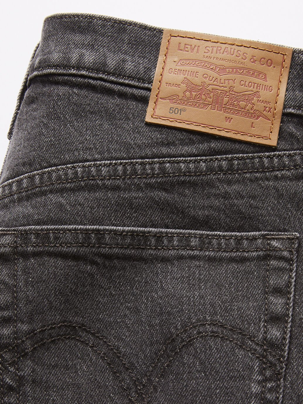 LEVIS // 501 Crop Jeans LONG LIVE THE QUEEN