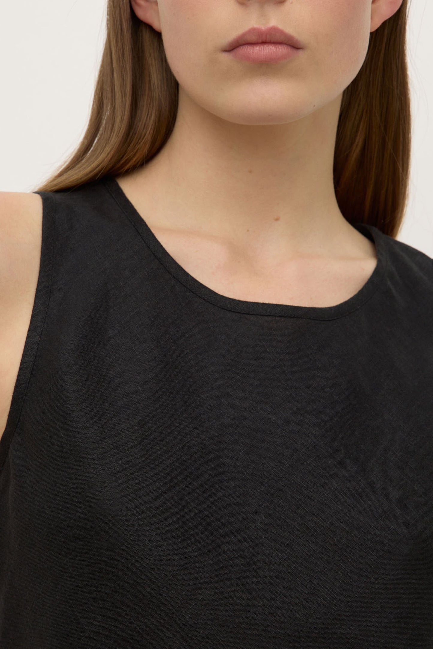 ASSEMBLY LABEL // Liliana Linen Tank BLACK