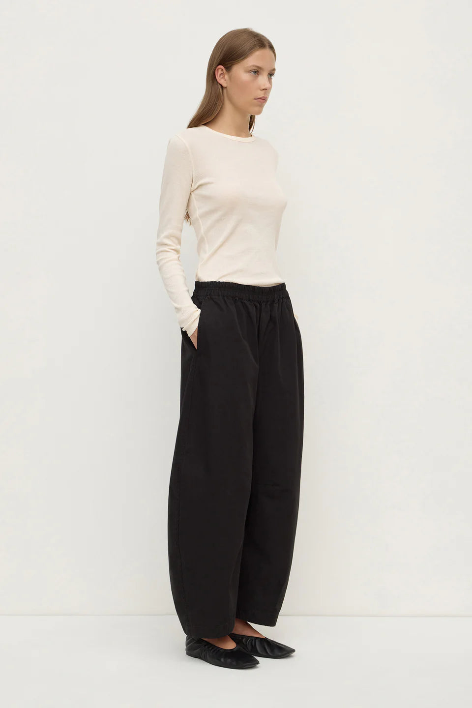 ASSEMBLY LABEL // Lola Barrel Pant BLACK