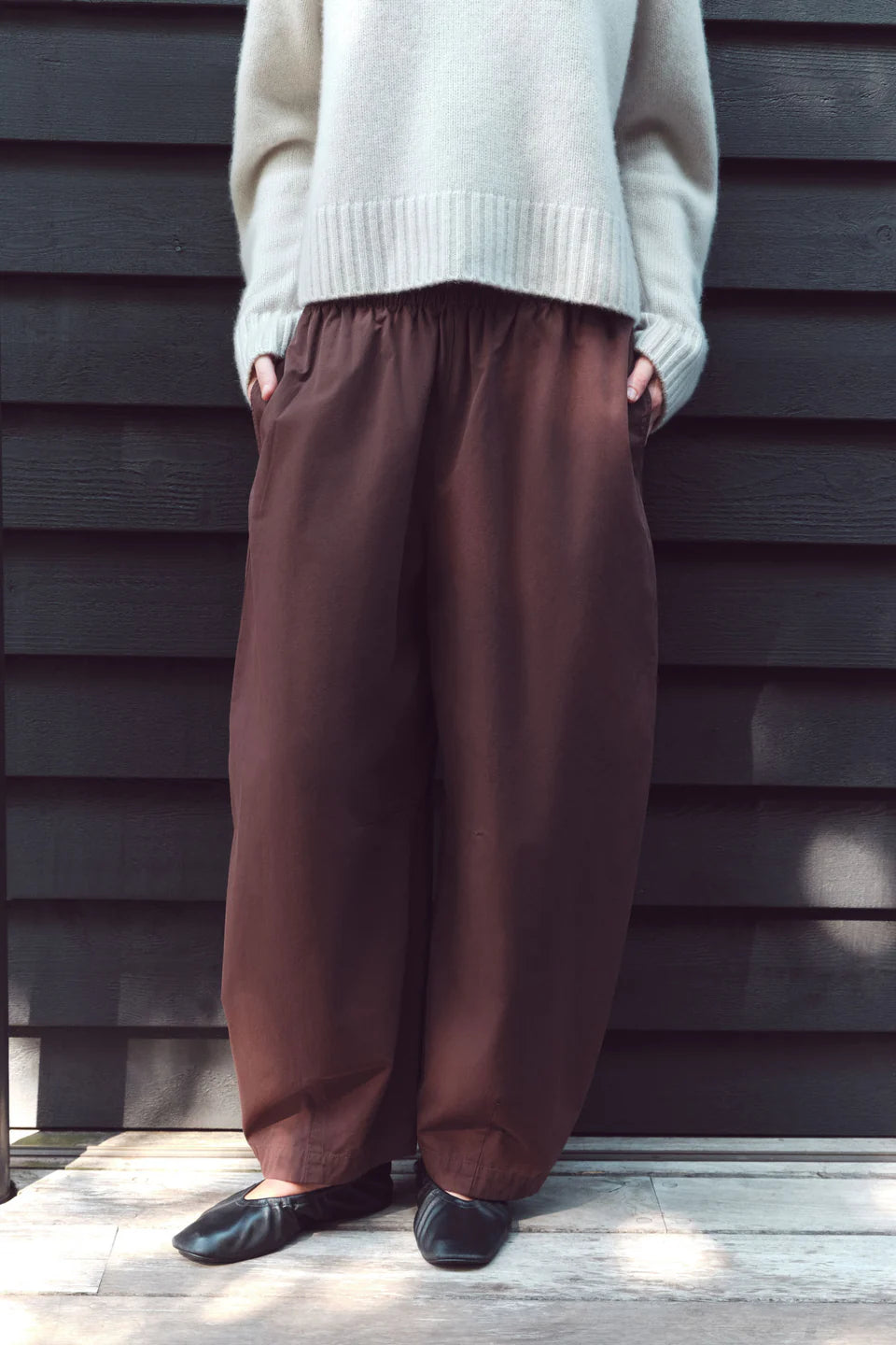 ASSEMBLY LABEL // Lola Barrel Pant GANACHE