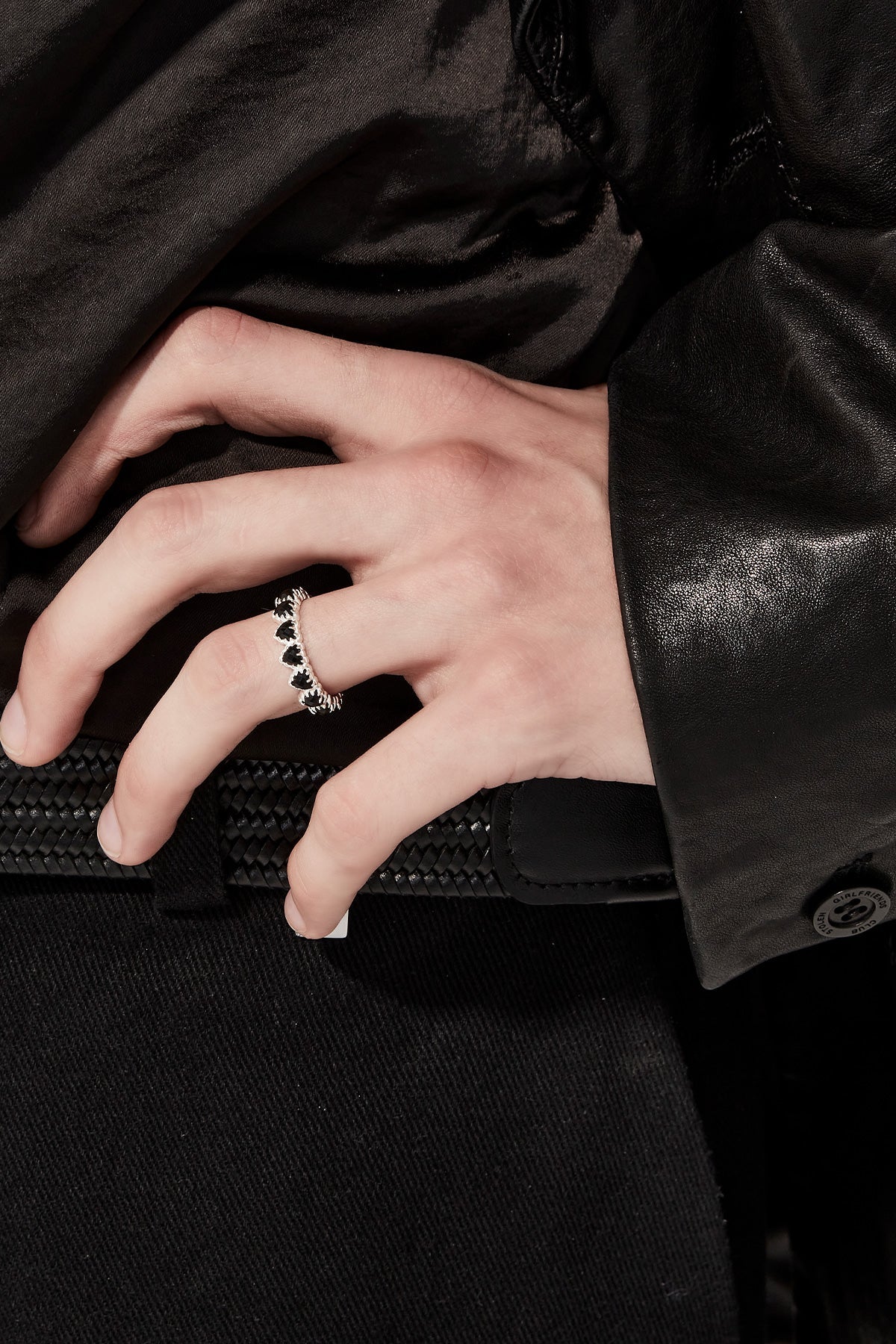 SGC // Love Claw Eternity Ring