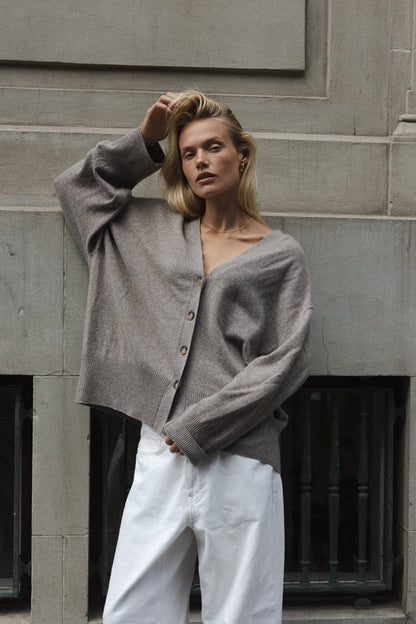 S O P H I E // Love Me Cardigan DONKEY