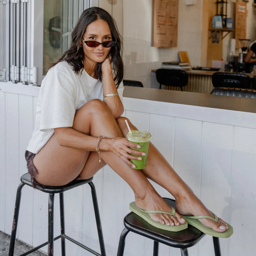 Square Flip Flop MATCHA