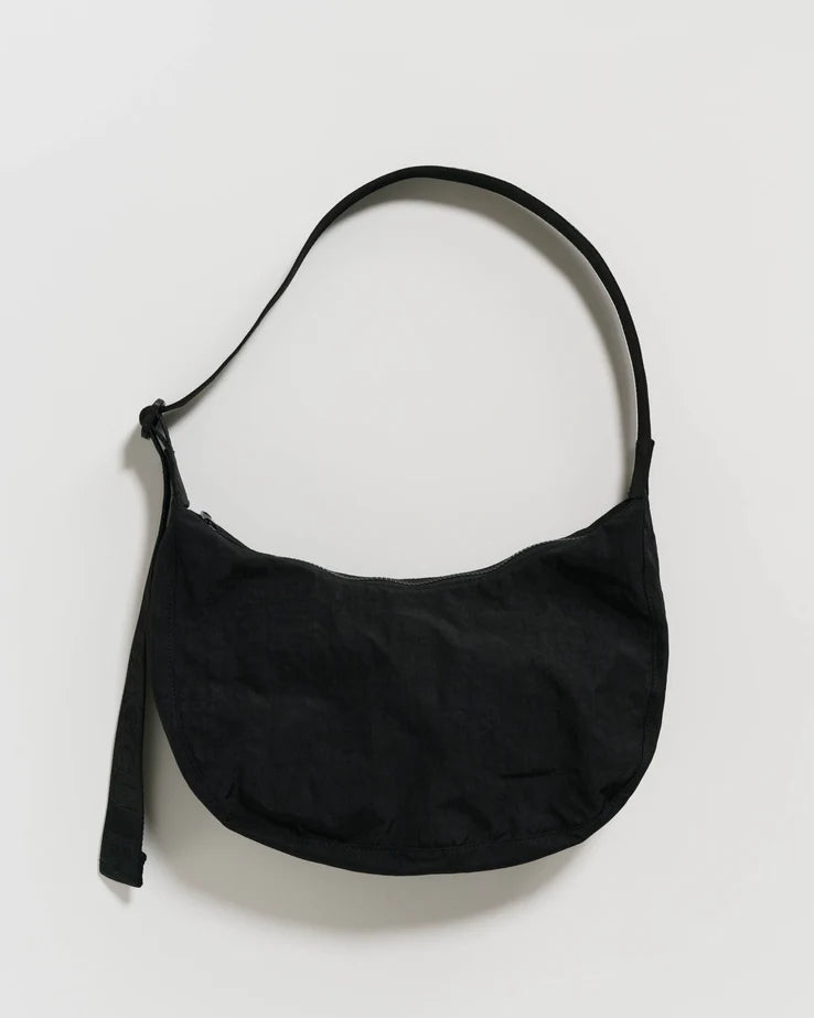 BAGGU // MEDIUM Nylon Crescent Bag BLACK