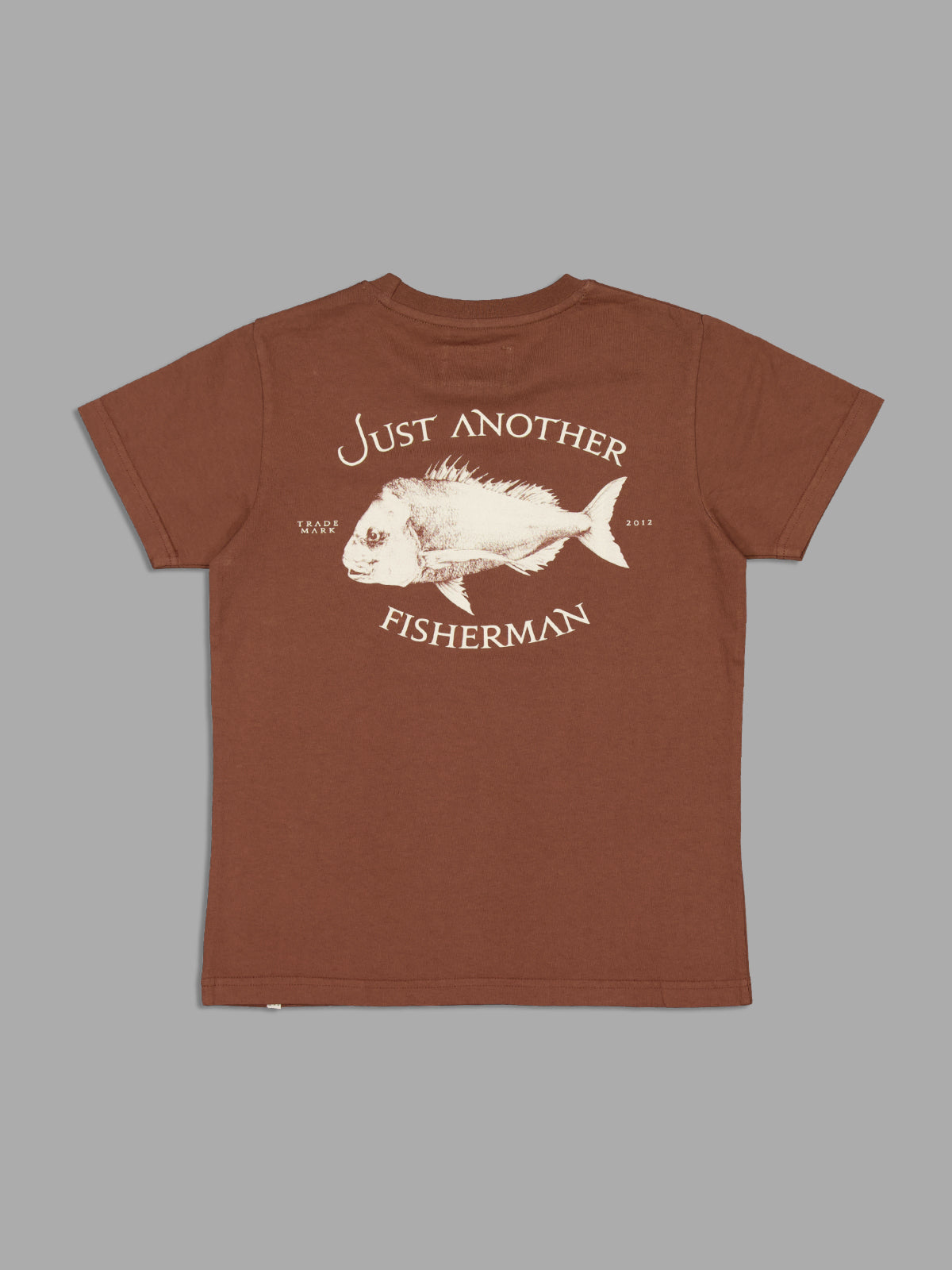 JAF KIDS // Mini Snapper Tee BROWN