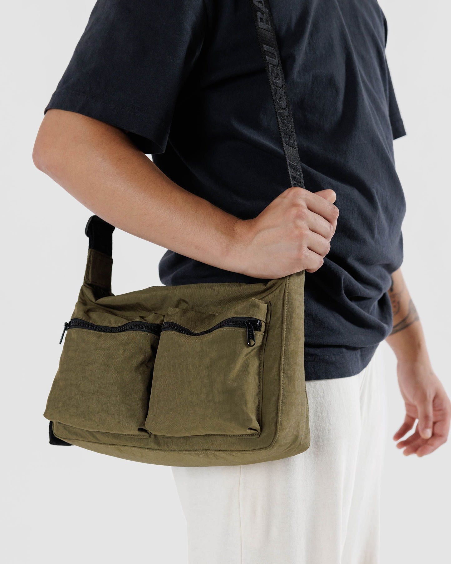 BAGGU // MEDIUM Cargo Crossbody SEAWEED