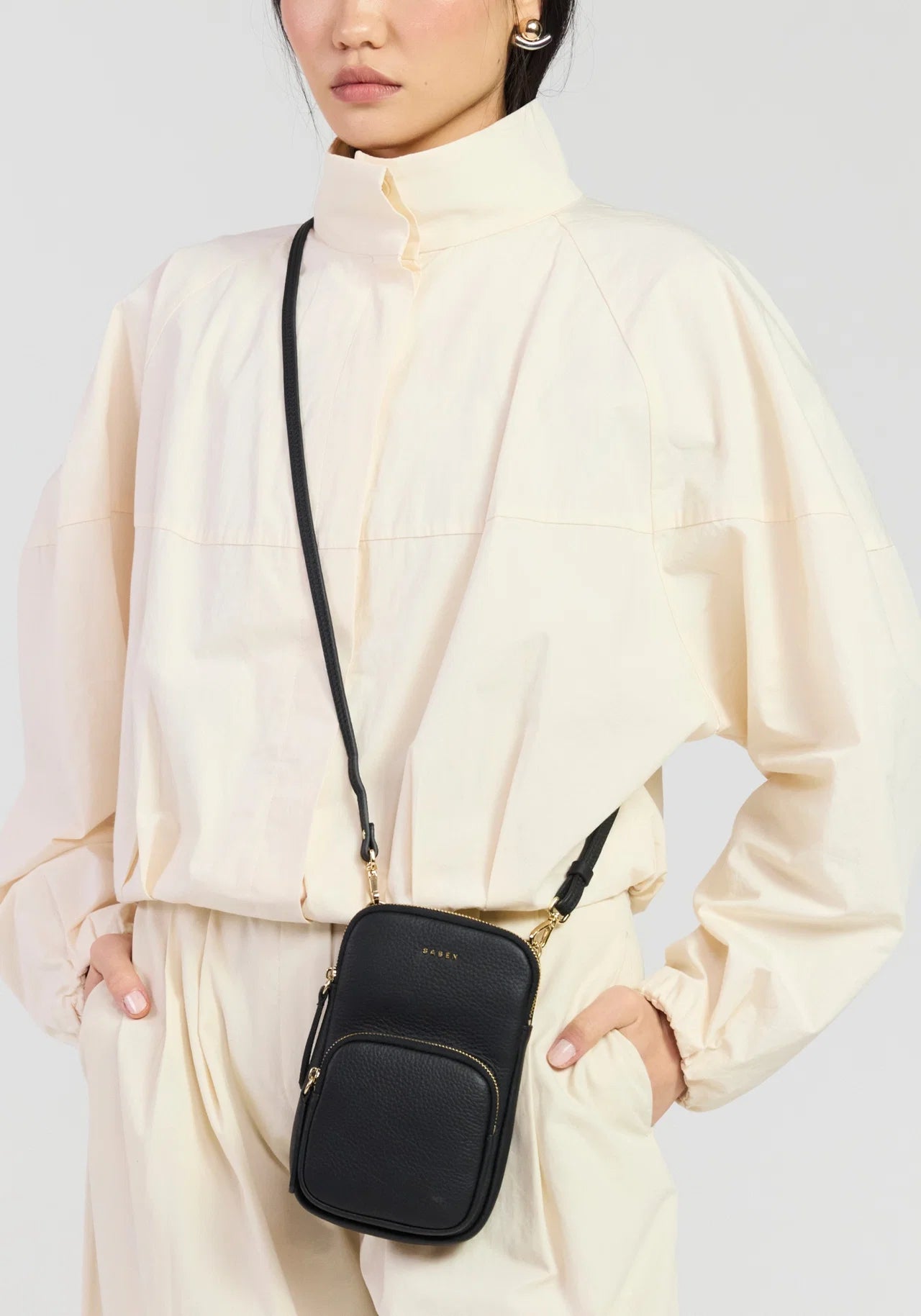 Nikko Pocket Phone Sling BLACK LUXE