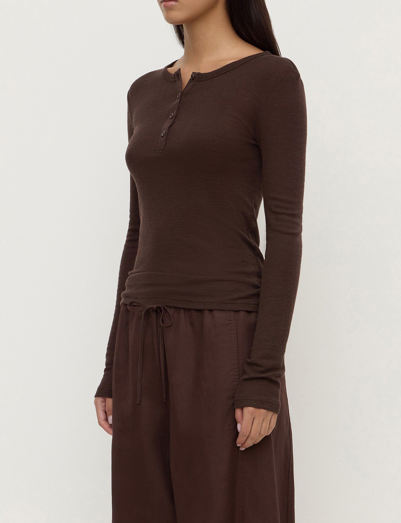 ASSEMBLY LABEL // Nora Merino Henley GANACHE