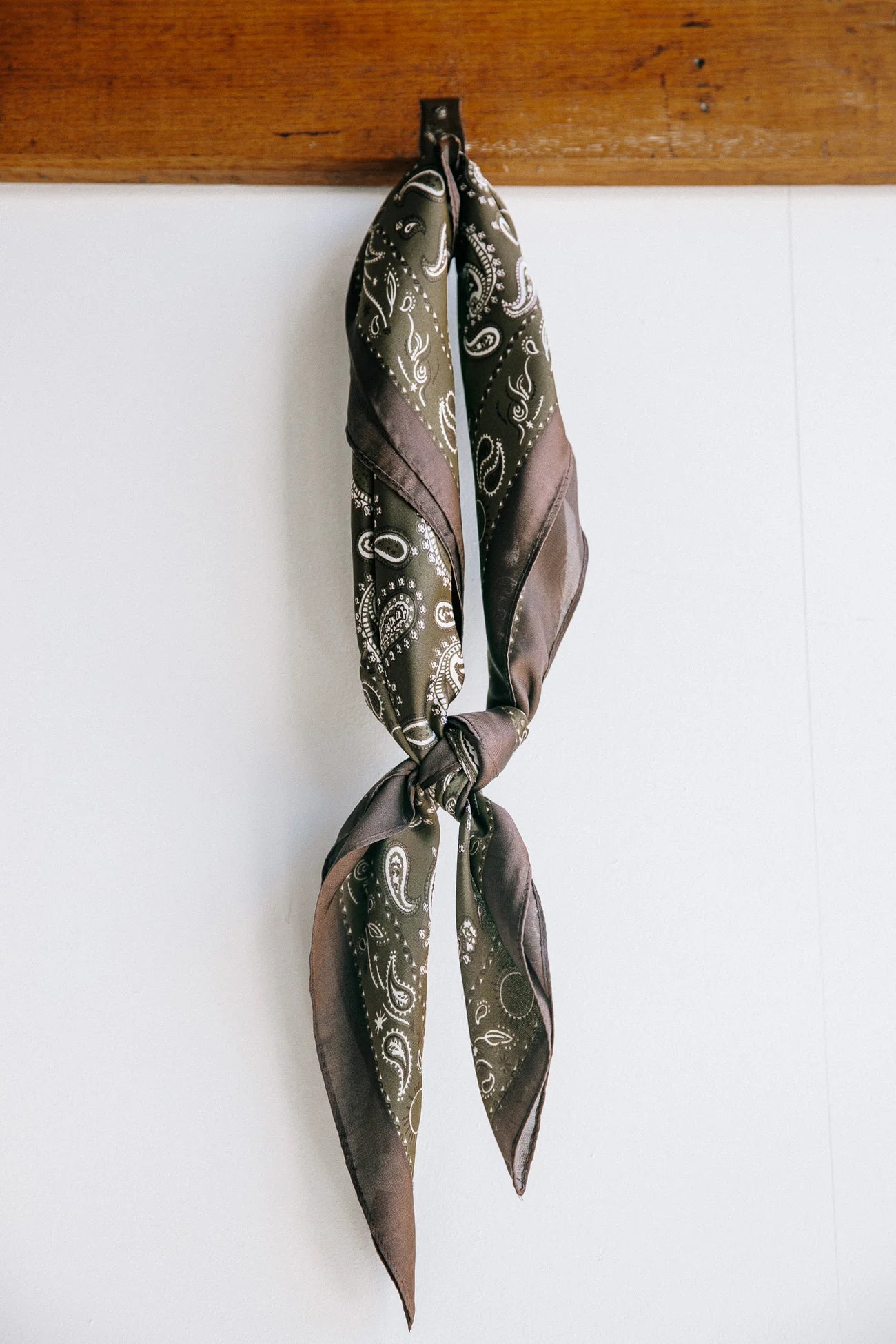 OTTWAY // Bandana OLIVE