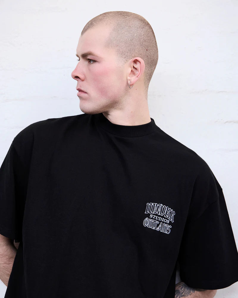 WNDRR // Outlaws Heavy Weight Tee BLACK