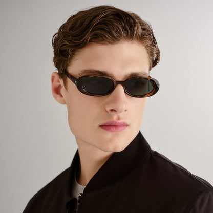 LE SPECS // Outta Love TORT