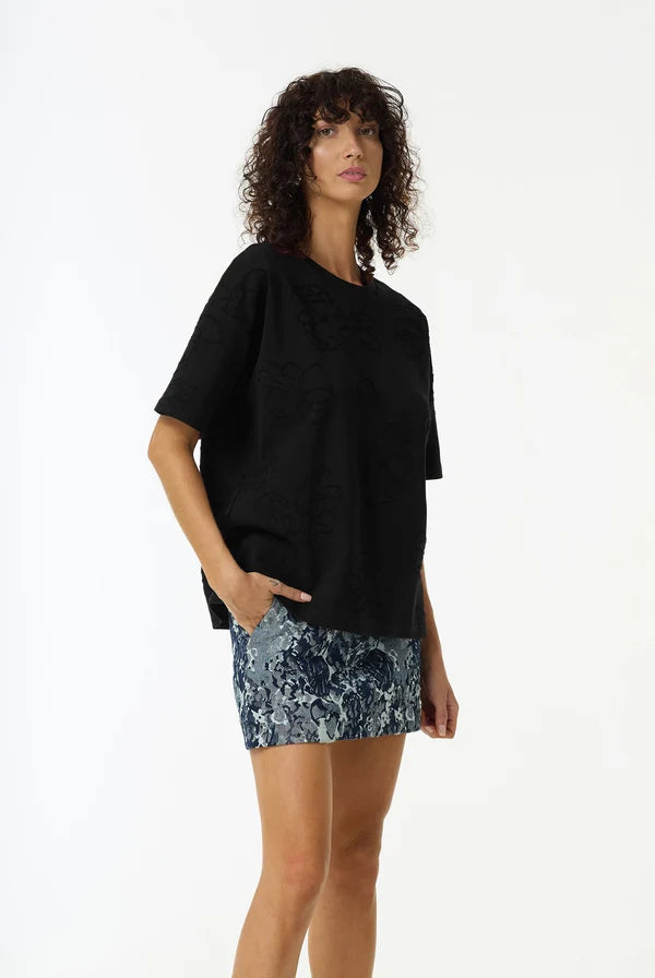 Off Duty Flora Tee BLACK