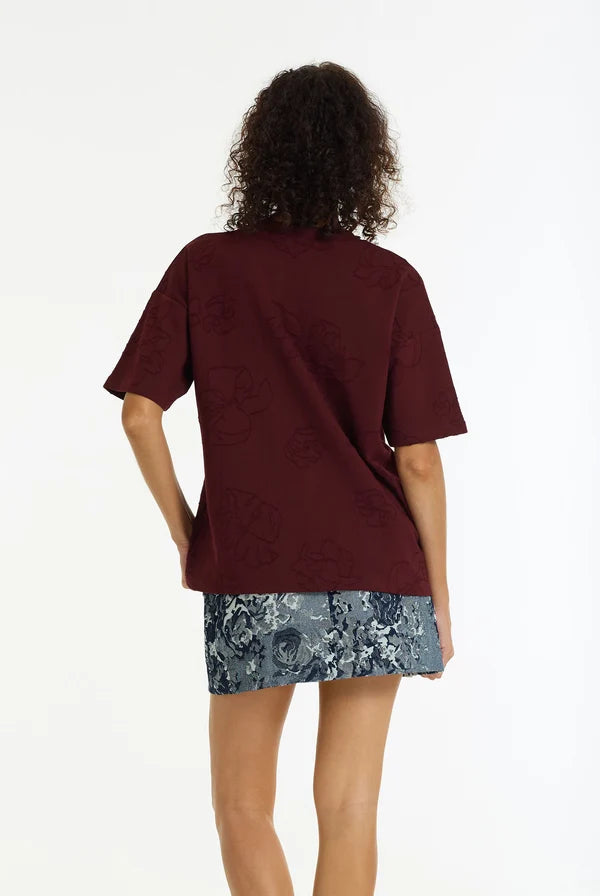 Off Duty Flora Tee BURGUNDY