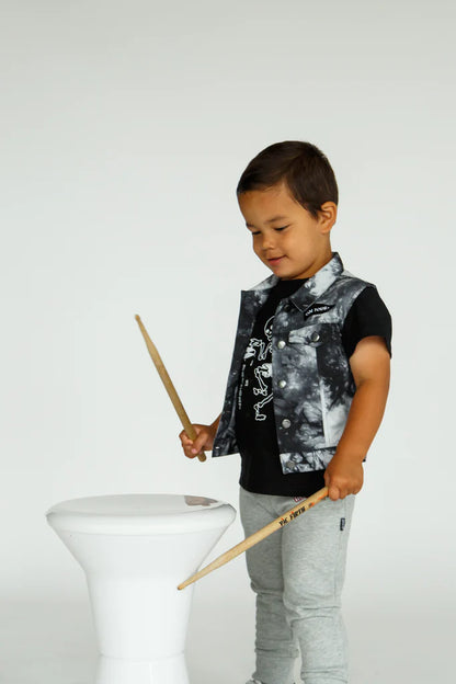 POP FACTORY SHOP // On Tour Denim Vest BLACK TIE DYE