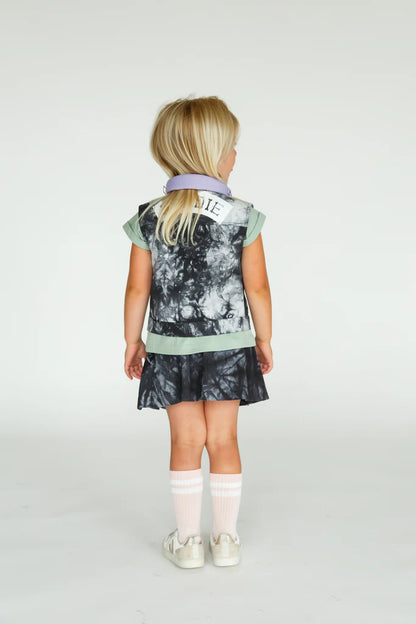 POP FACTORY SHOP // On Tour Denim Vest BLACK TIE DYE