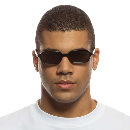 LE SPECS // Pilferfer BLACK