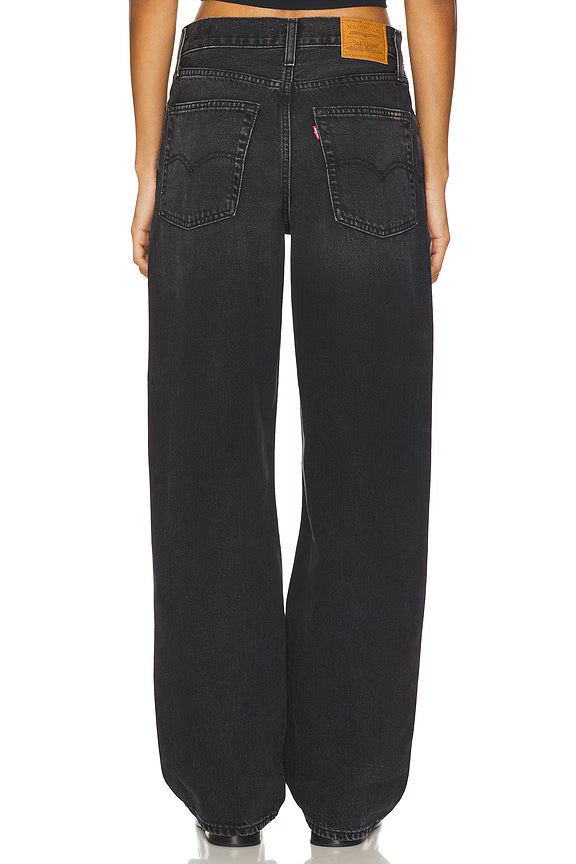 PRE-LOVED // Levi Baggy Dad WASHED BLACK