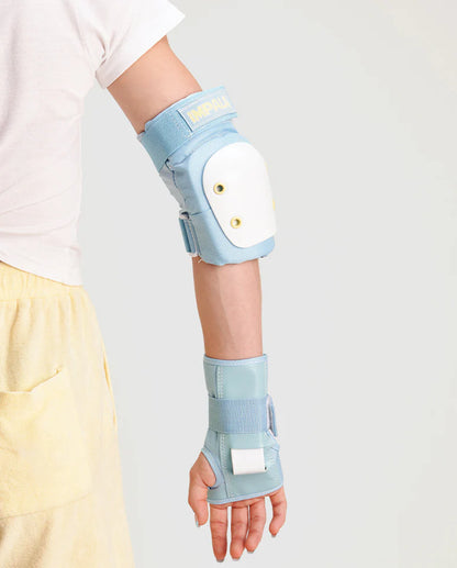 IMPALA // Protective Gear Set SKY BLUE