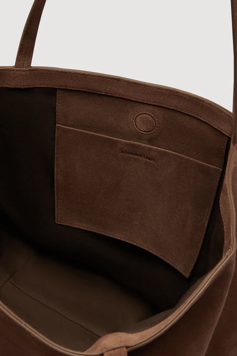 ASSEMBLY LABEL // Paige Suede Tote Bag AMARO