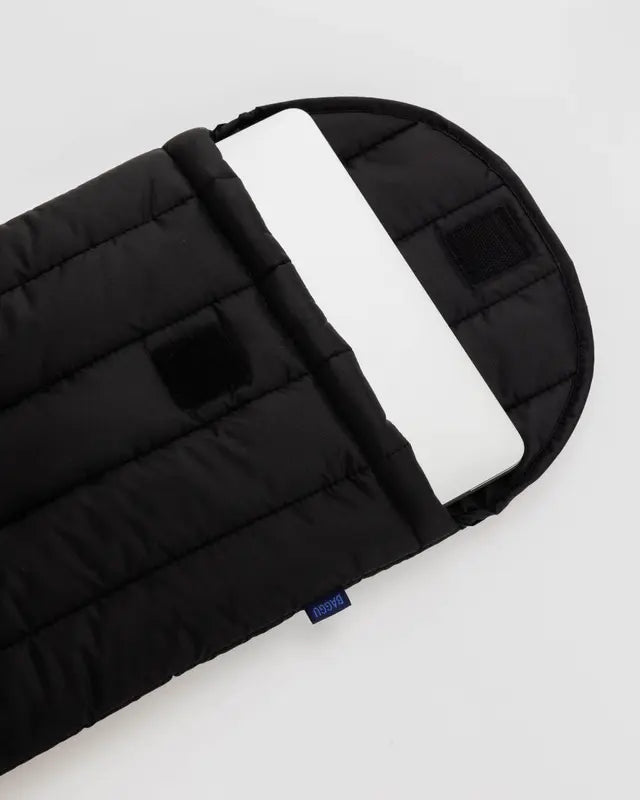 BAGGU // Puffy Laptop Sleeve 13"/14" BLACK