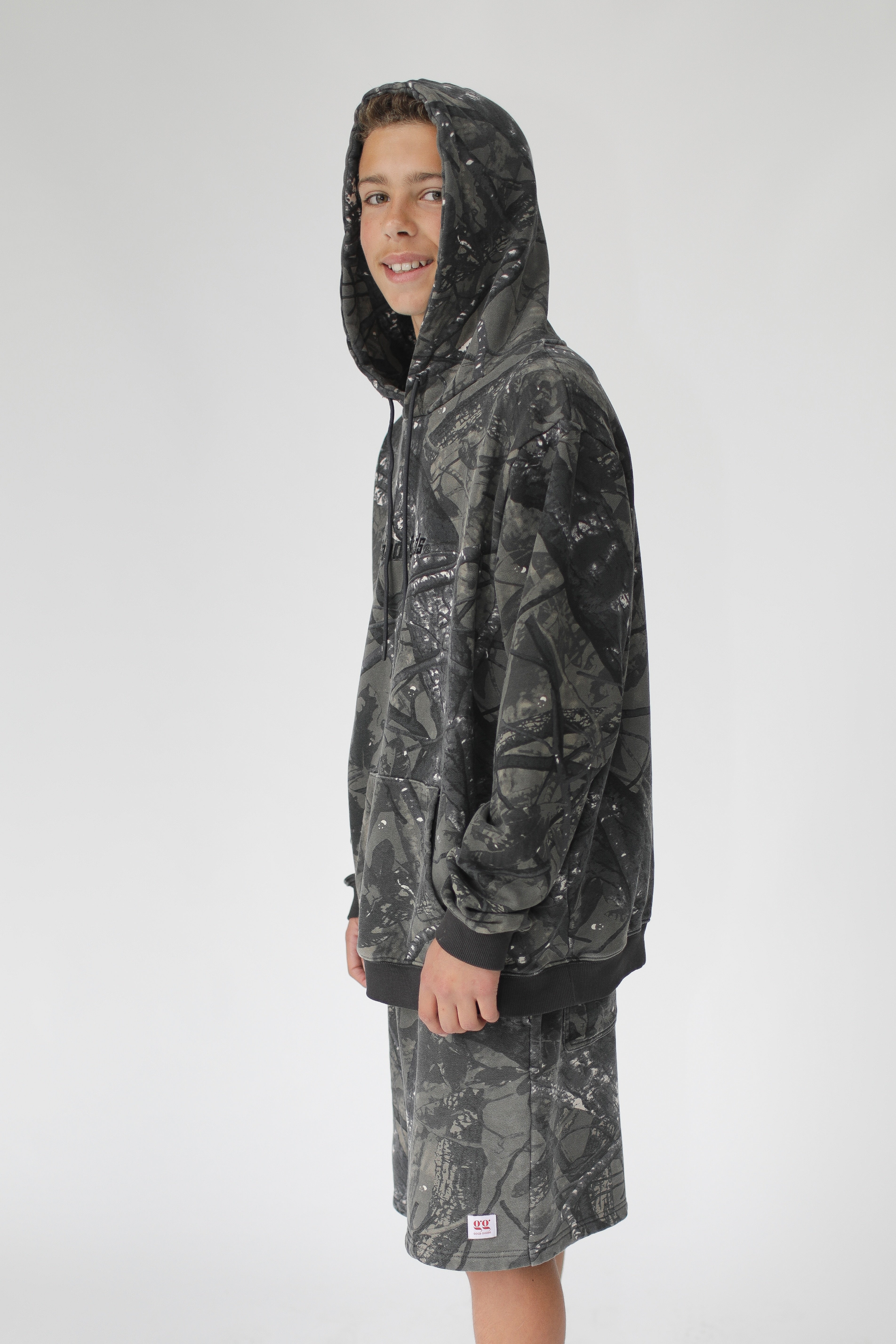 GOOD GOODS // Rocky Hood CRUISE EMBROIDERY BUSH CAMO