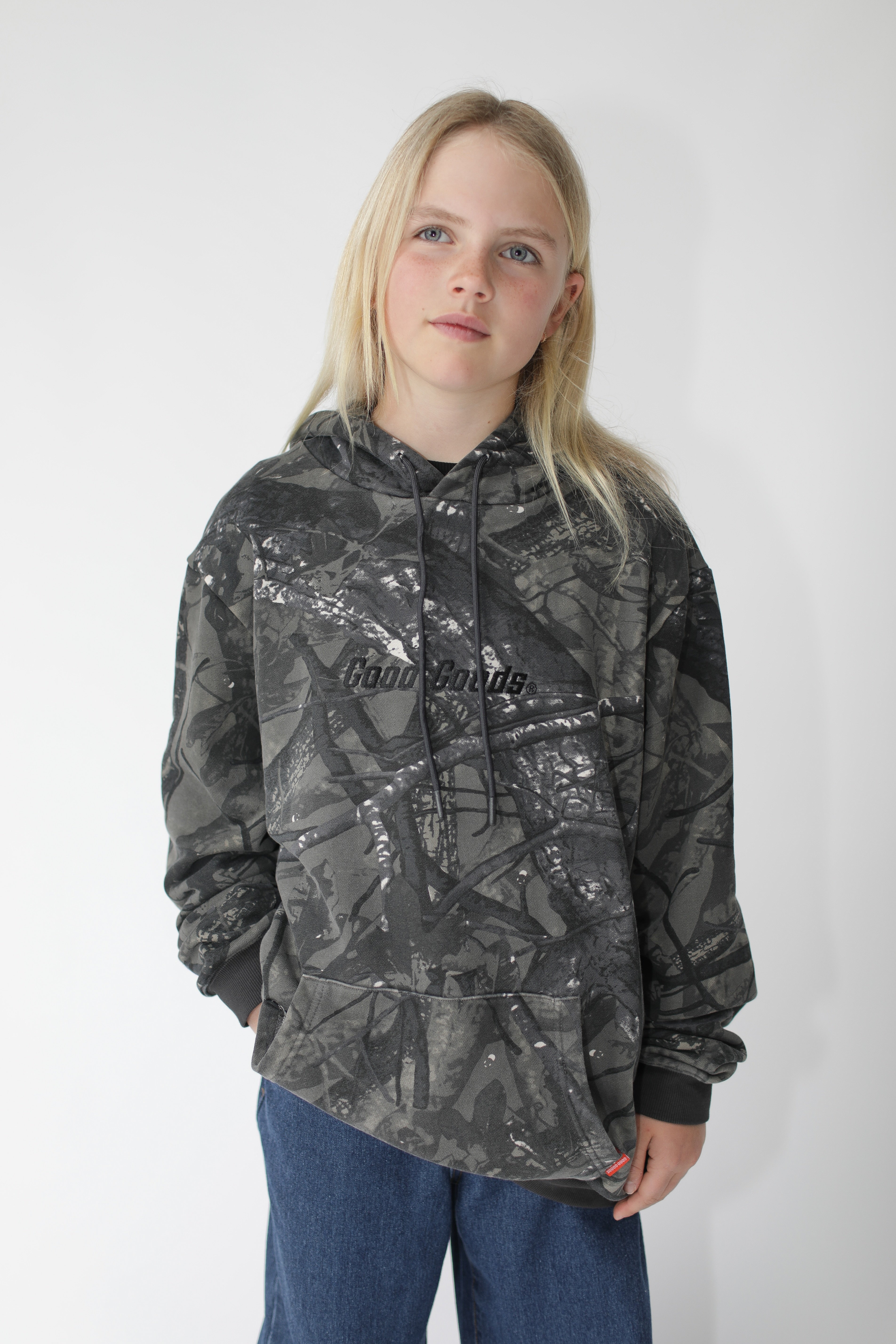 GOOD GOODS // Rocky Hood CRUISE EMBROIDERY BUSH CAMO