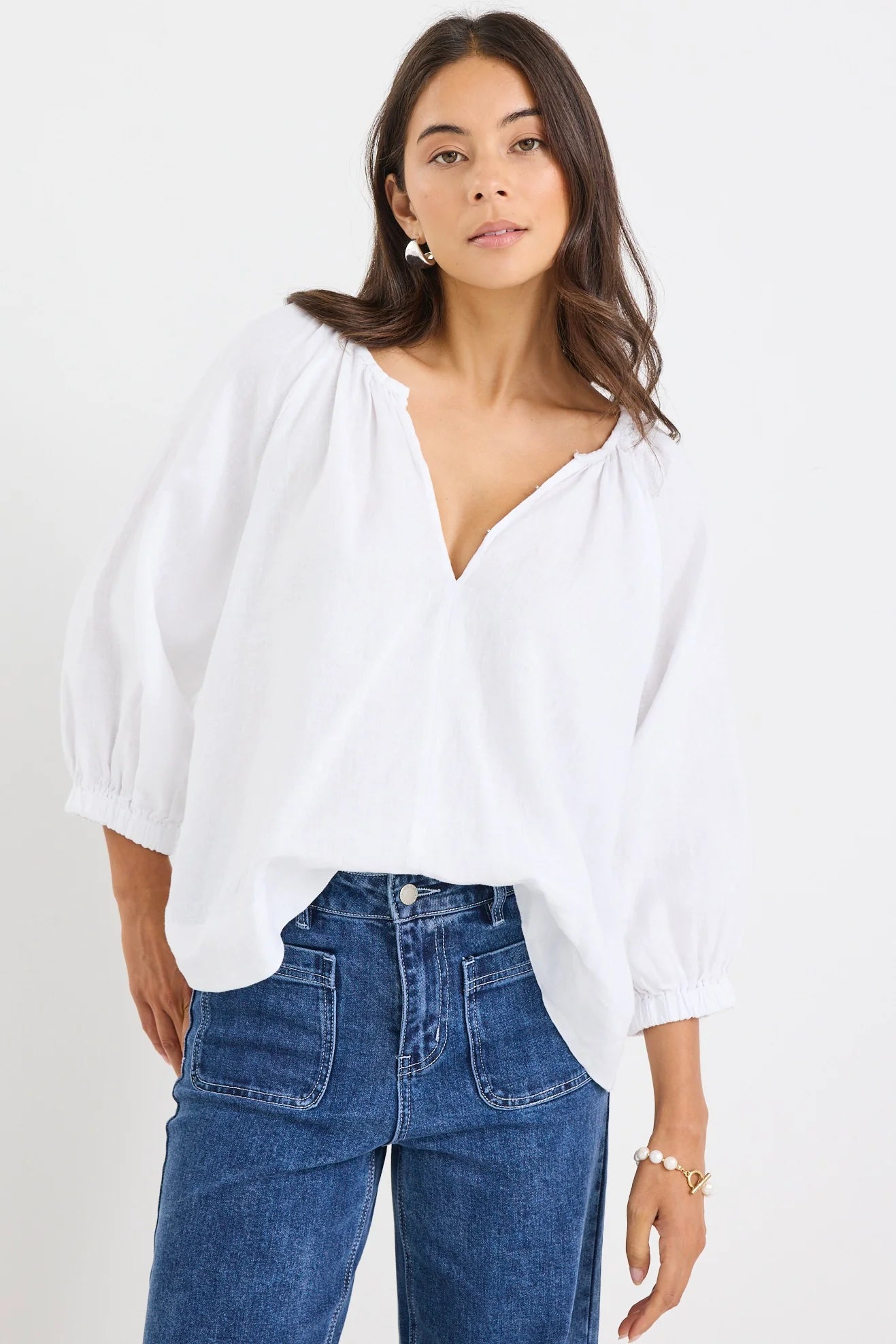 RE UNION // Revolutionary Linen Top WHITE