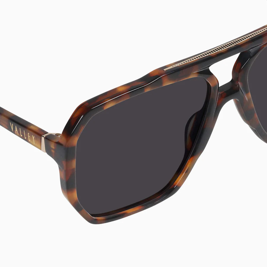 VALLEY // Rodeo DARK TORT w. GOLD METAL/BLACK LENS