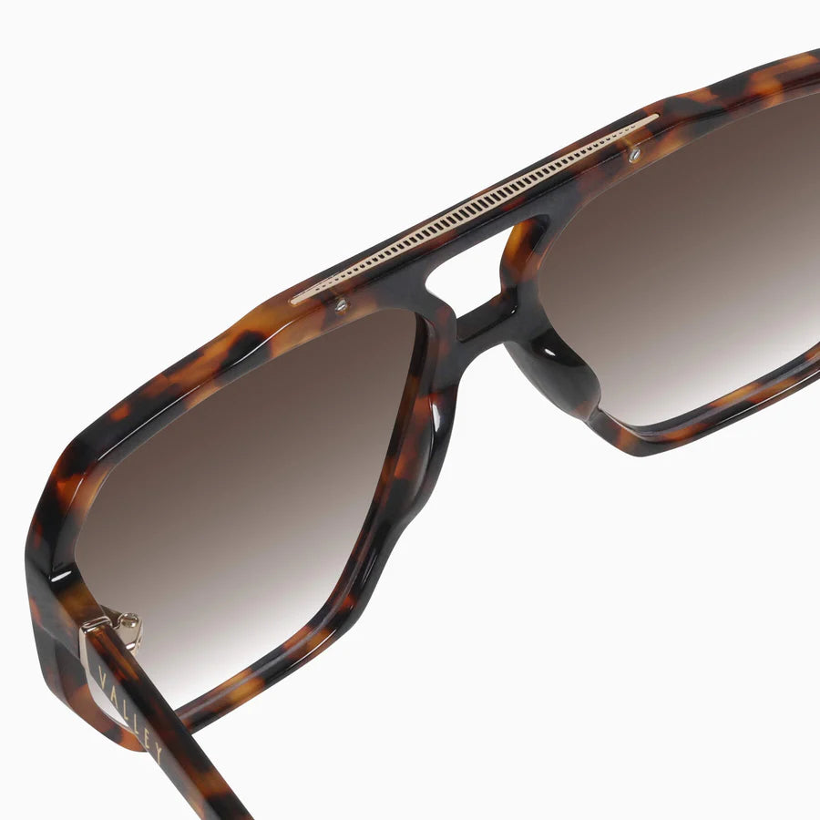VALLEY // Rodeo DARK TORT W. GOLD METAL/BROWN GRADIENT LENS