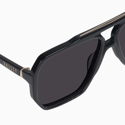 VALLEY // Rodeo GLOSS BLACK w. GOLD METAL/BLACK LENS