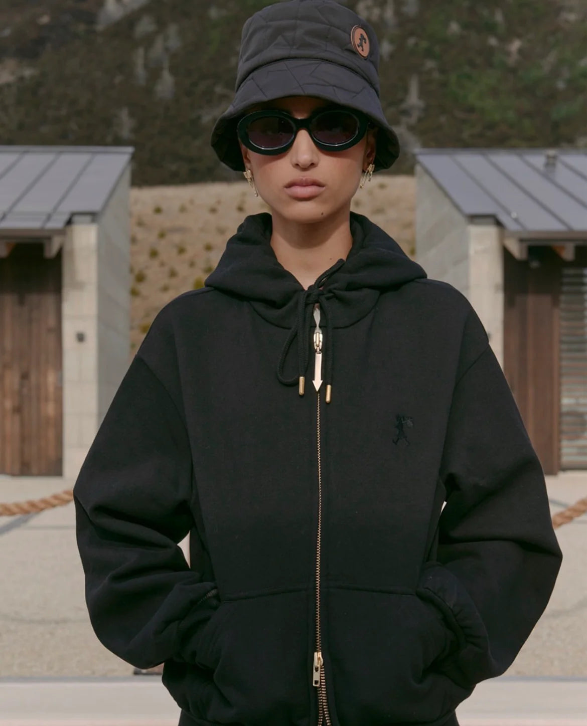 KAREN WALKER // Runaway Girl Cropped OS Hoodie BLACK