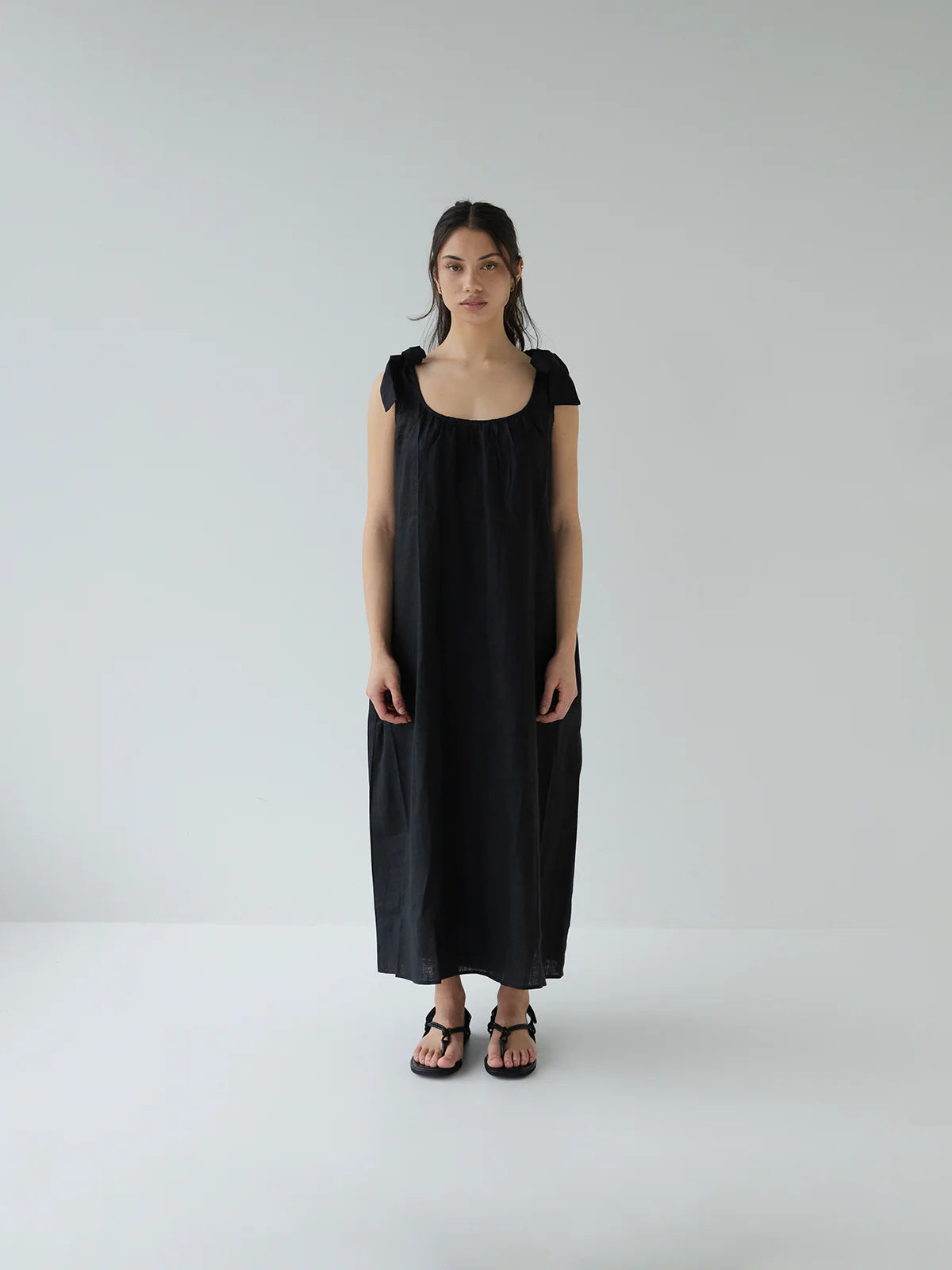 S O P H I E // Bows Dress BLACK